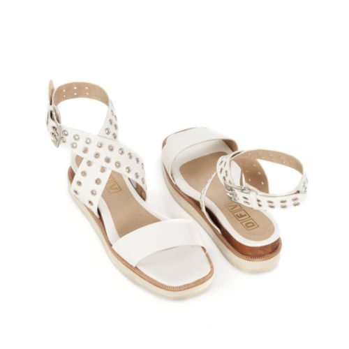 Sandalias Planas Con Plataforma en Cuero y Taches - Ref. Z-2733 - Imagen 3