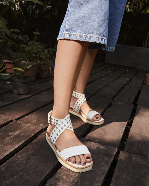 Sandalias Planas Con Plataforma en Cuero y Taches - Ref. Z-2733 - Imagen 5